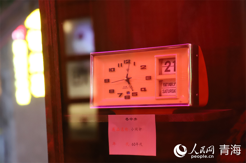 “巷中井”中的老物件。人民網(wǎng) 馬可欣攝